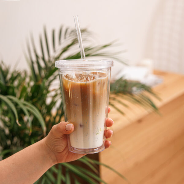 Clear plastic tumbler - Image 2